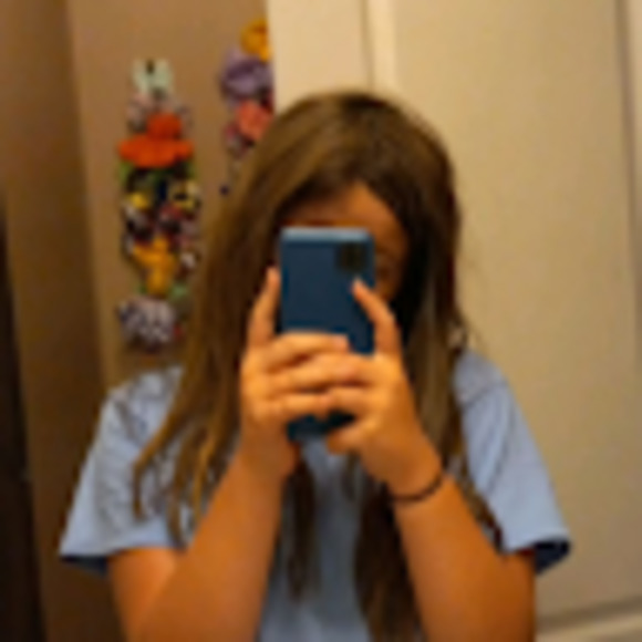 Meet your Posher, Addy - Picture 1 of 1